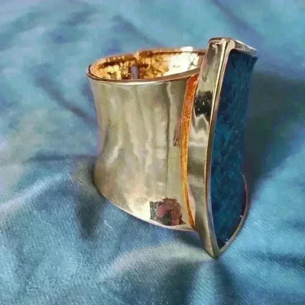 Kara Ross  teal snakeskin cuff - Picture 3 of 5